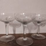 Set of 3 champagne glasses