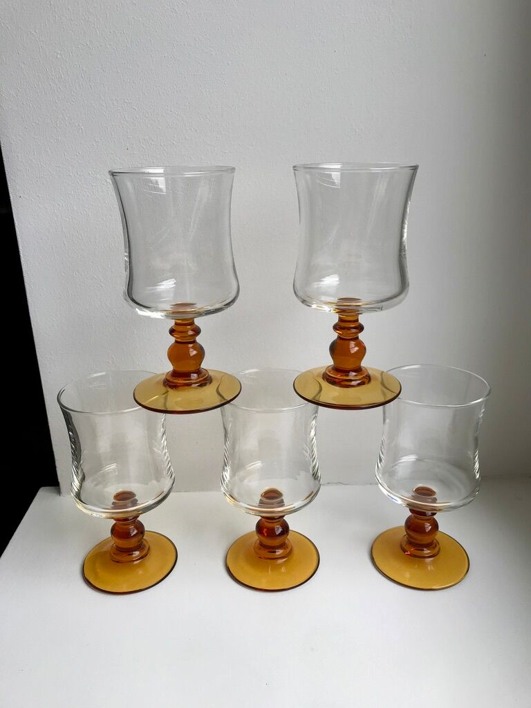 Set of 5 glasses with amber feet 70s