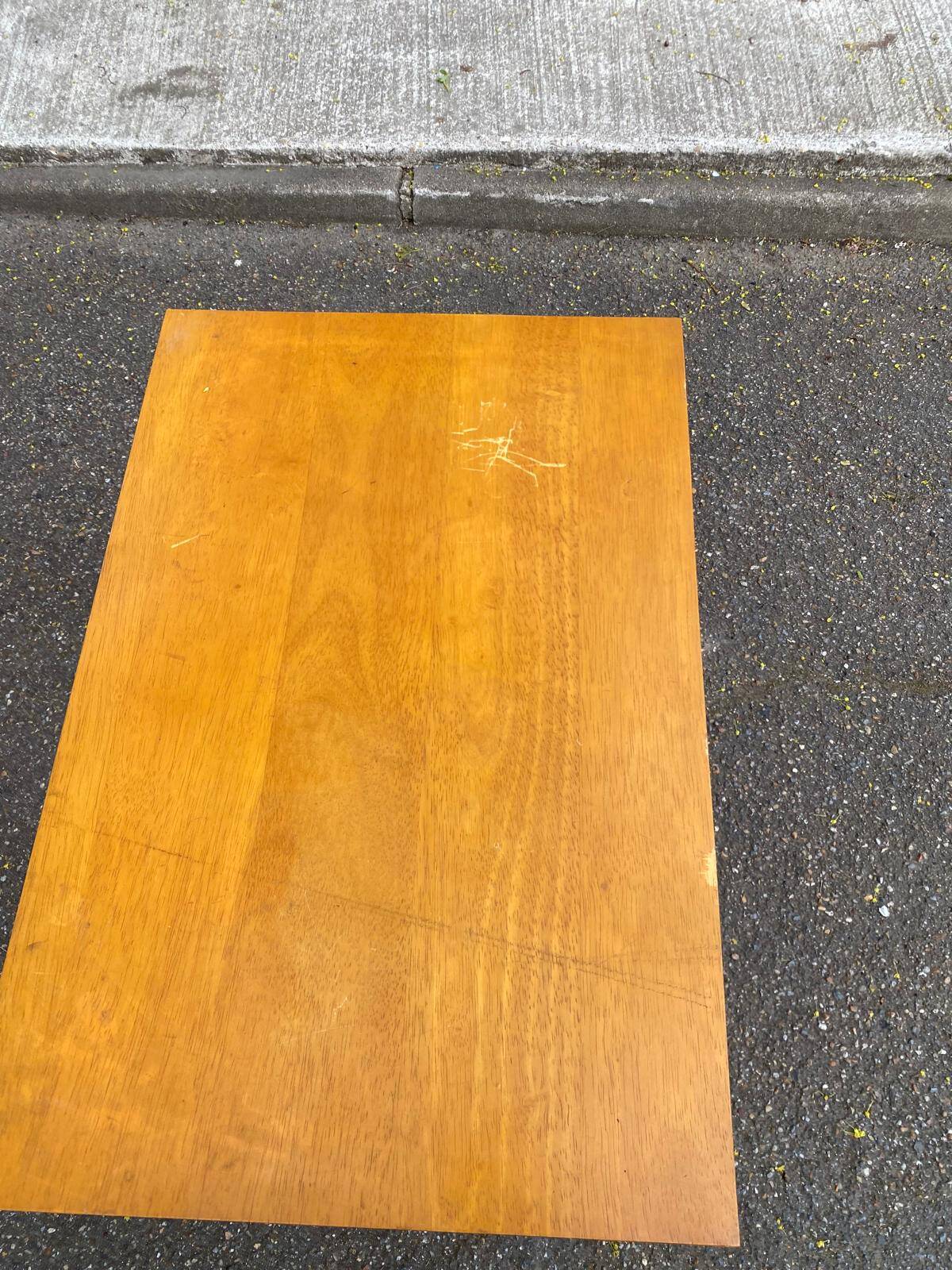 Scandinavian side table in solid wood with a drawer.