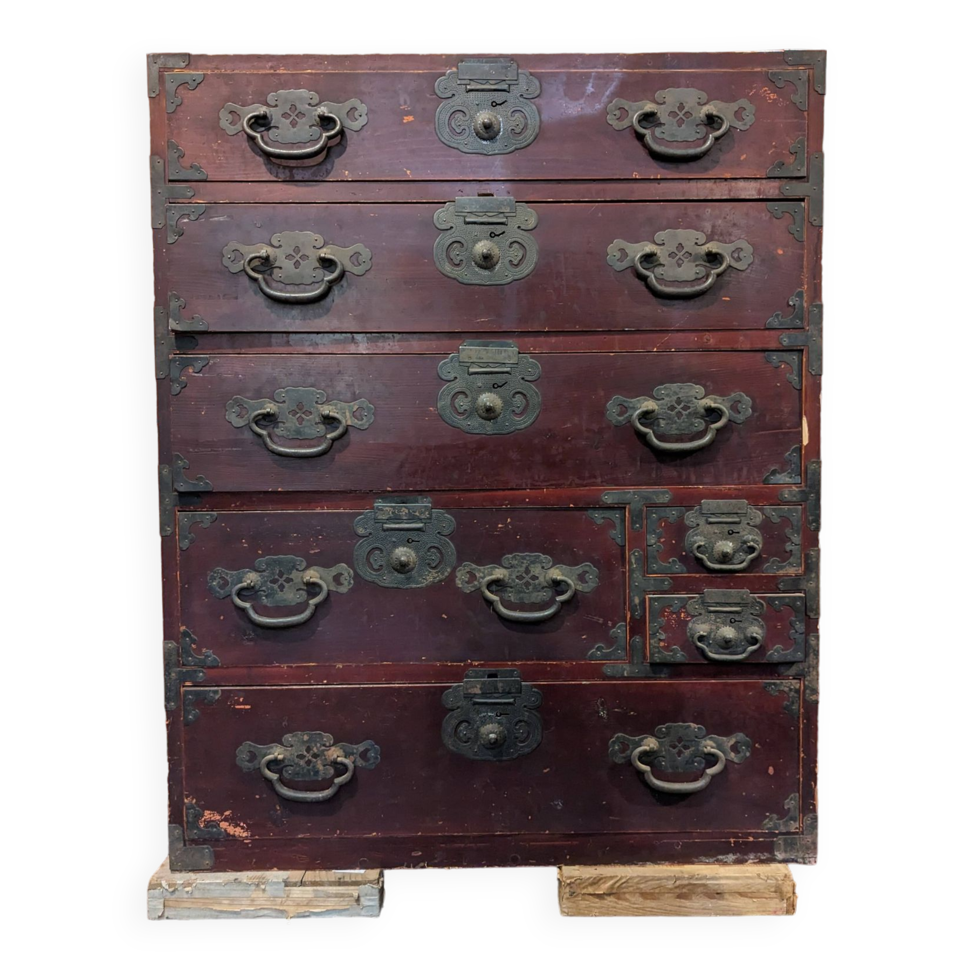 Commode japonaise (tansu) Japon, période Meiji circa 1860 -1900