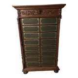 Oak cardboard