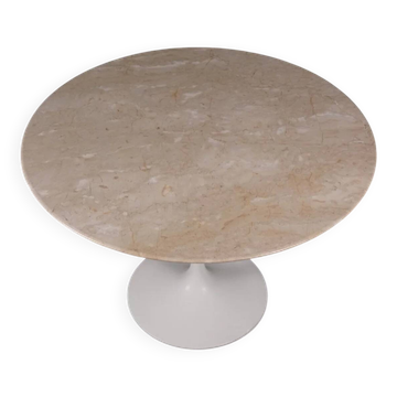 Tulip dining table with Botticino marble by Eero Saarinen for Knoll International