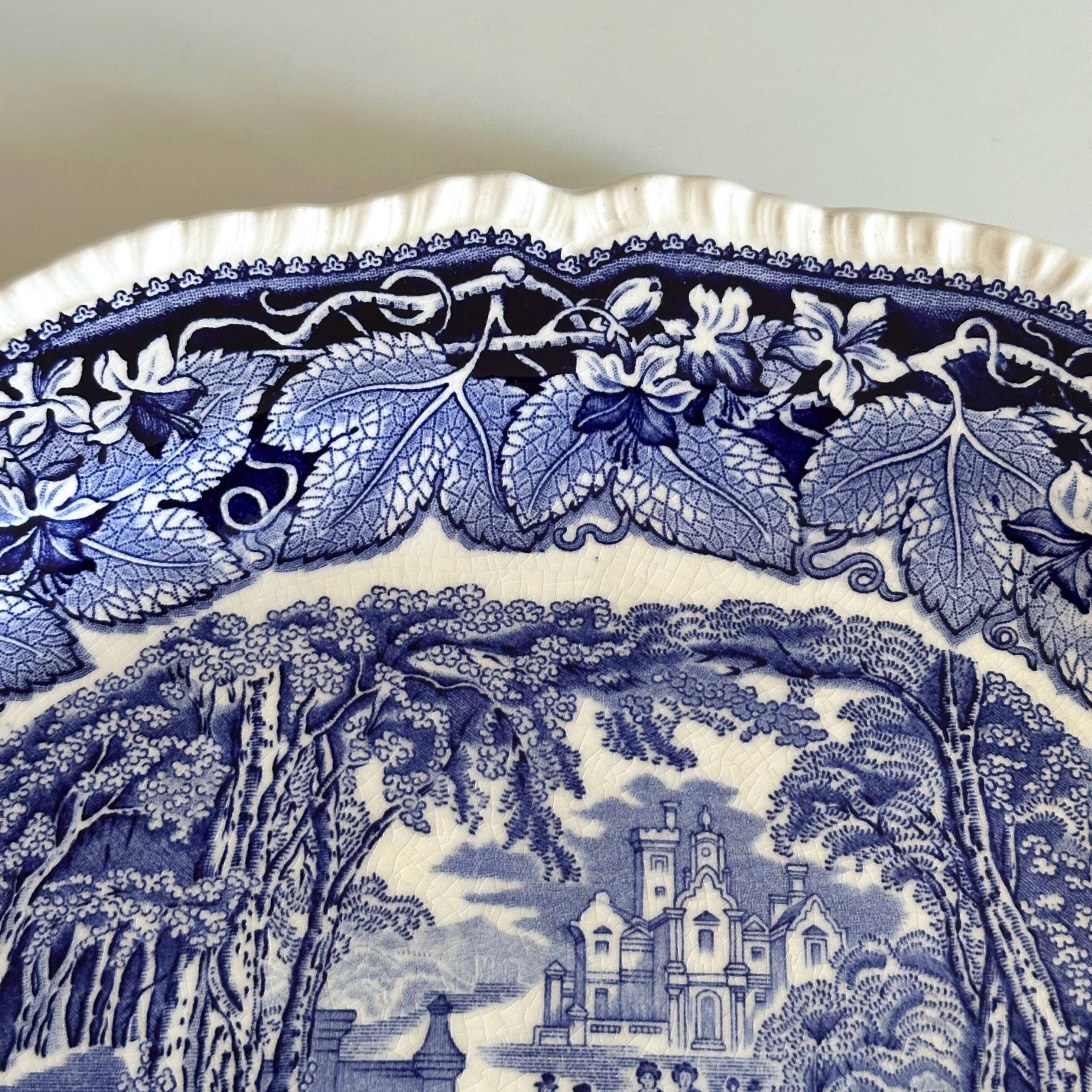 2 plats de service Mason’s Vista Blue – Faïence anglaise bleue et blanche