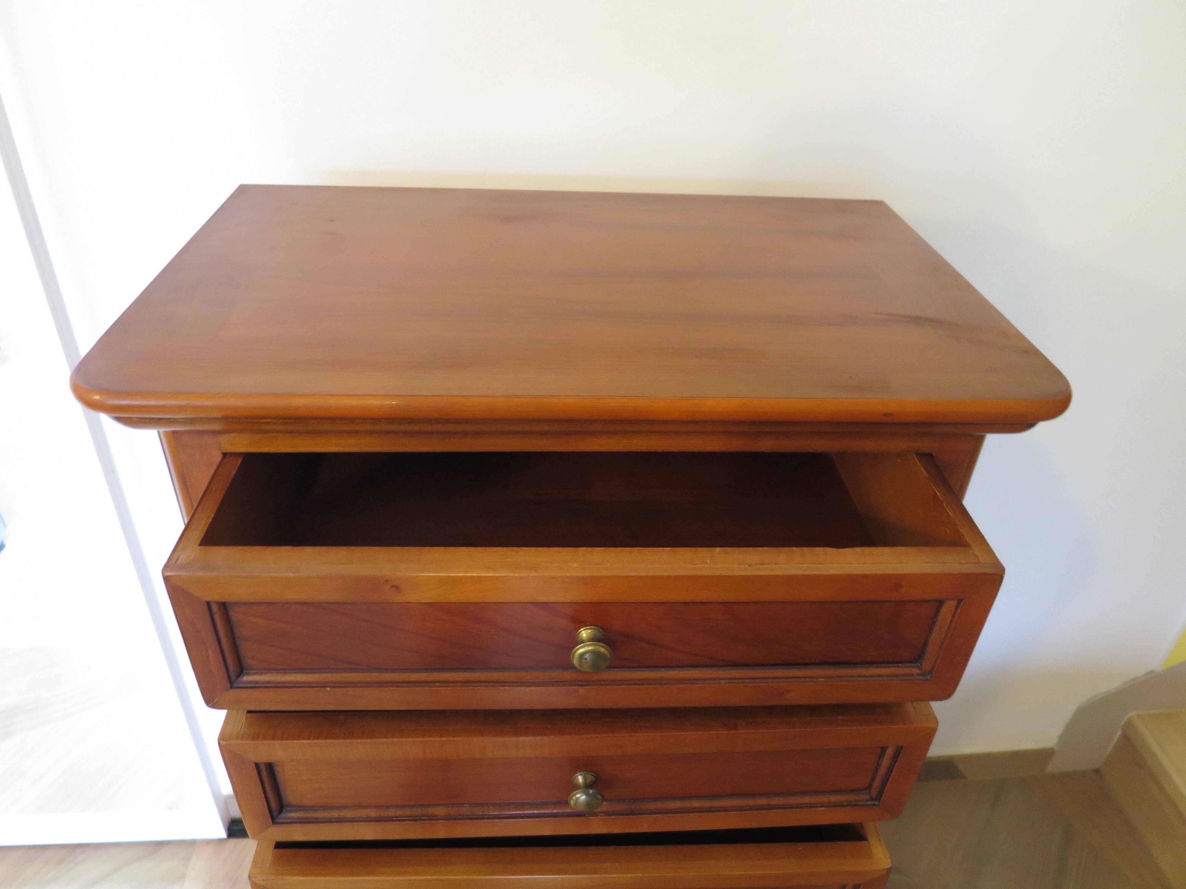 Rare Louis Philippe chest of drawers with 7 drawers from the 80s in cherry wood