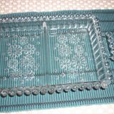 Antique dish in chiseled glass with pearls