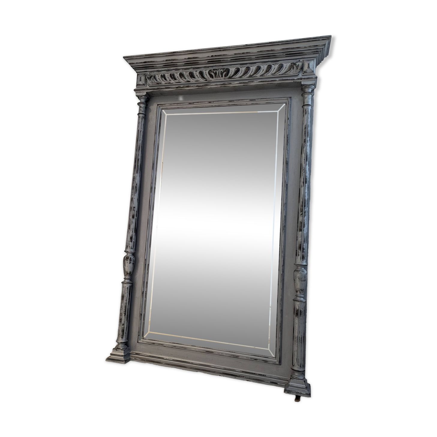 Renovated antique mirror
