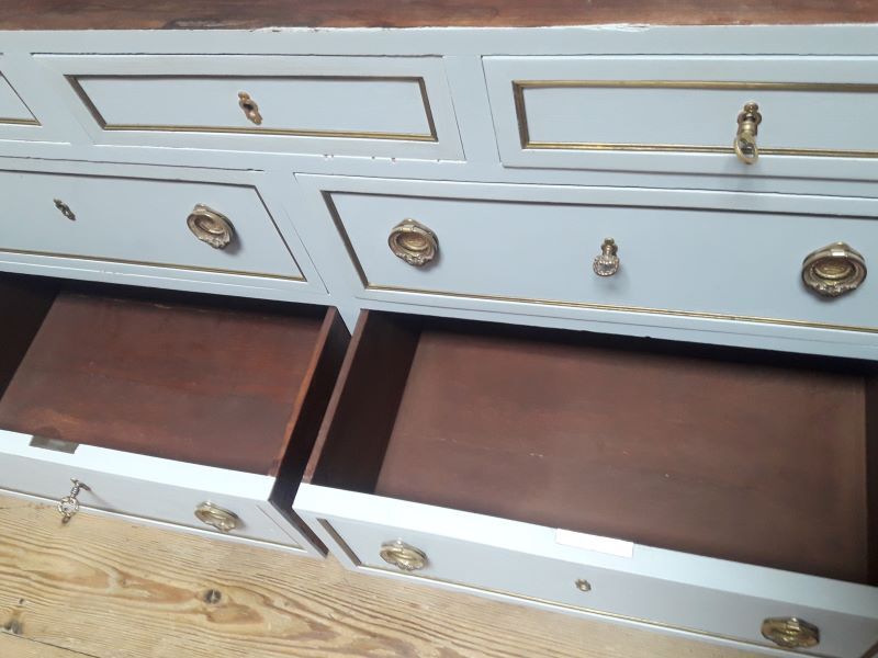 Commode ancienne style Louis XVI peinte dessus marbre
