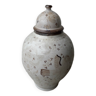 Large ceramic covered pot