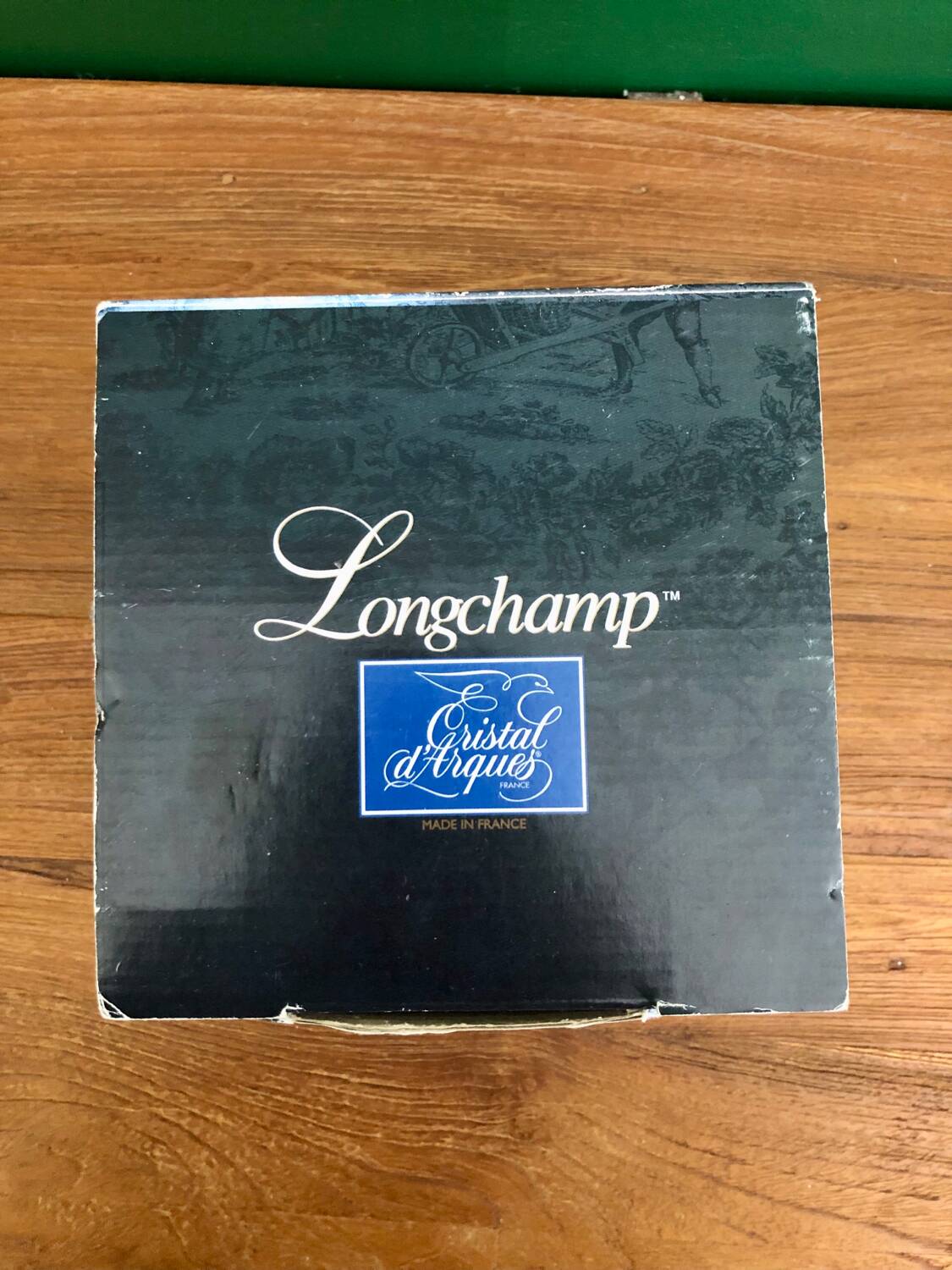 Ice bucket with tongs