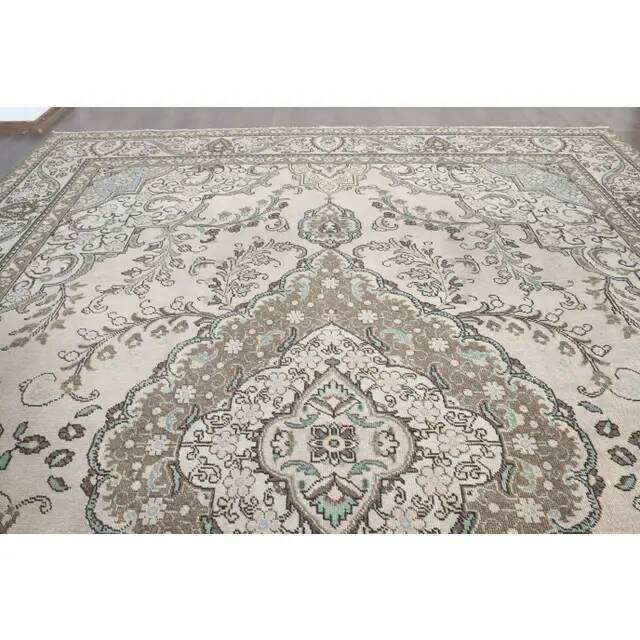 1970s Vintage Persian Handmade Wool Cotton Pink Area Rug 286x380