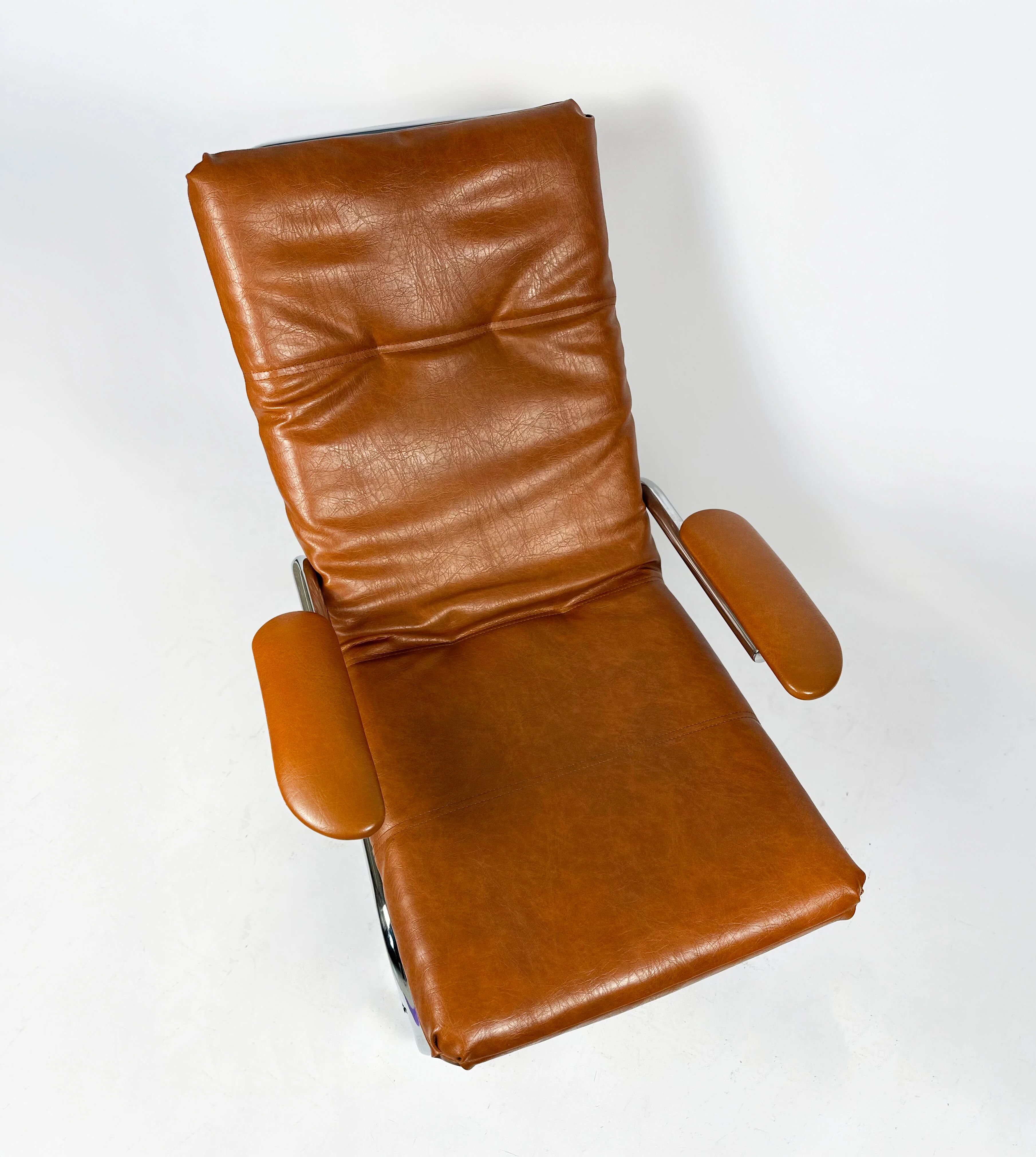 1970s Chrome Recliner - Perfect condition, pure 70s style.