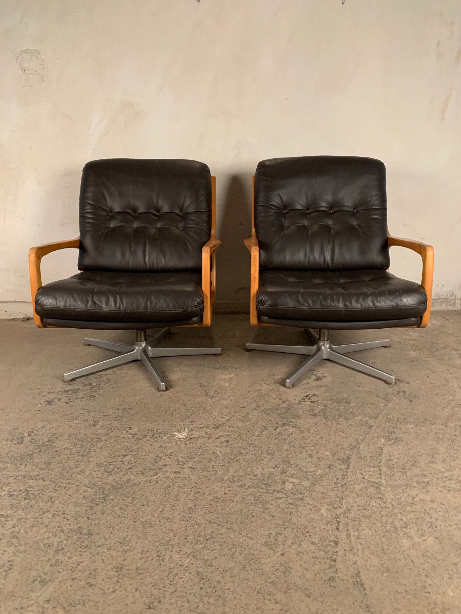 Paire de fauteuils designer Eugen Schmidt Soloform années 1960