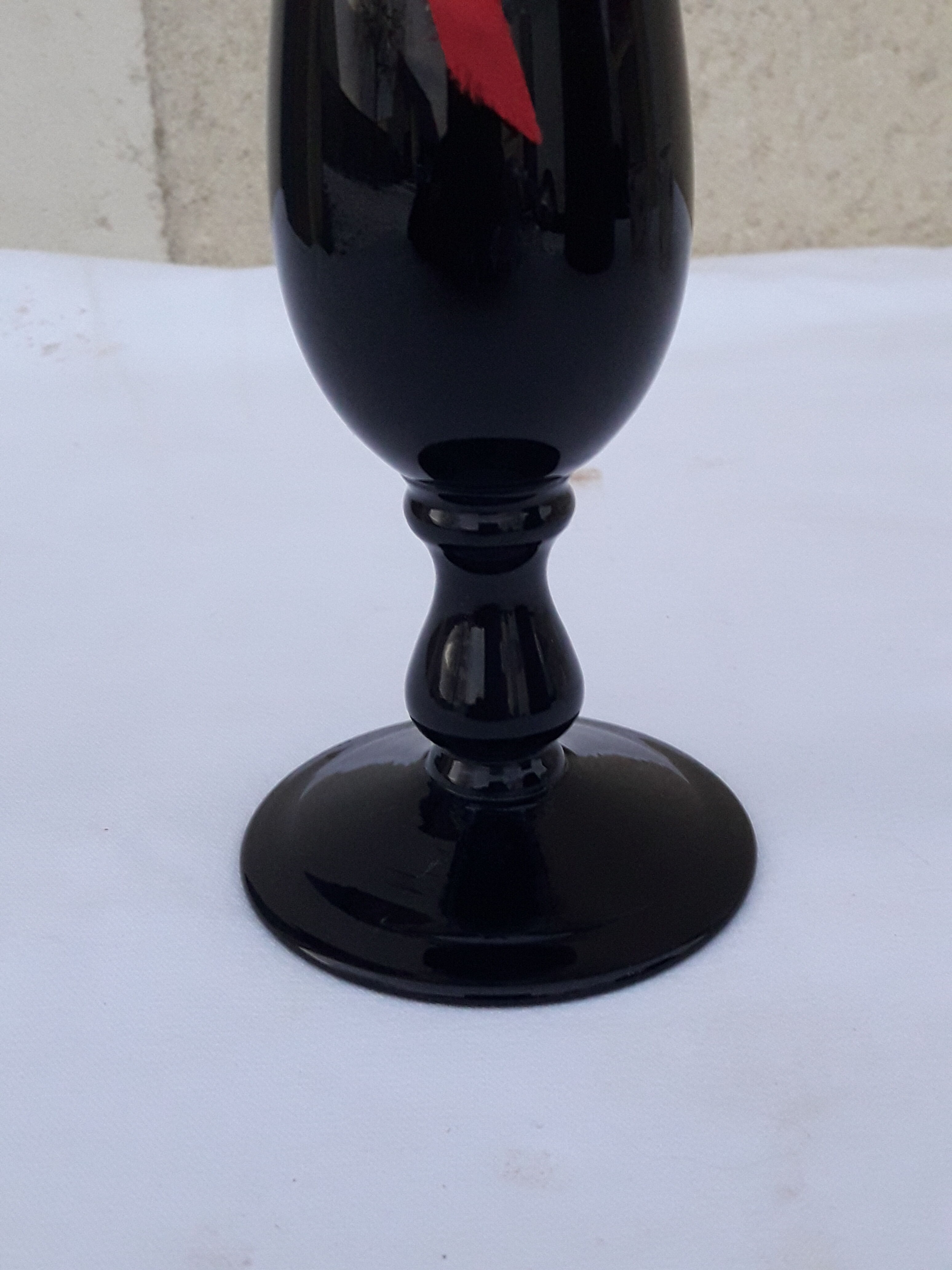 Hartzviller H 25 cm black crystal soliflore vase