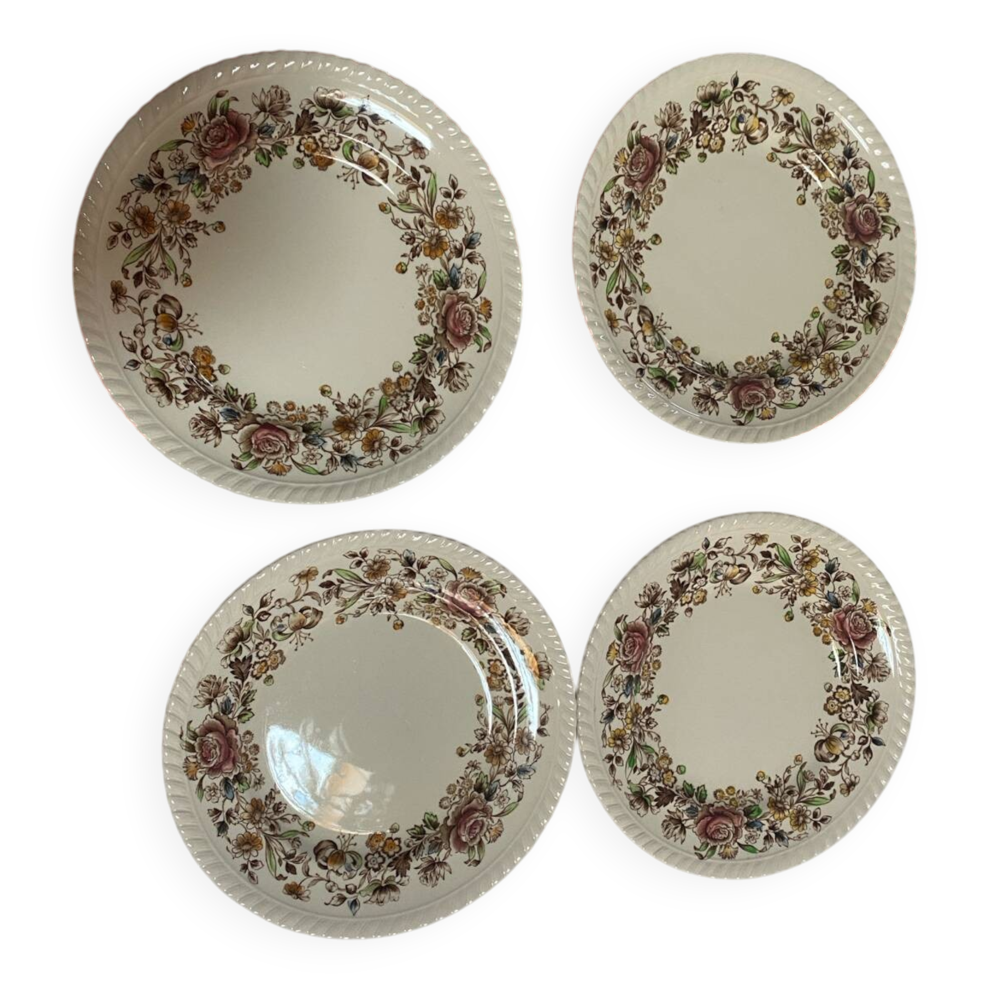 Lot de 4 assiettes à dessert Johnson Bross