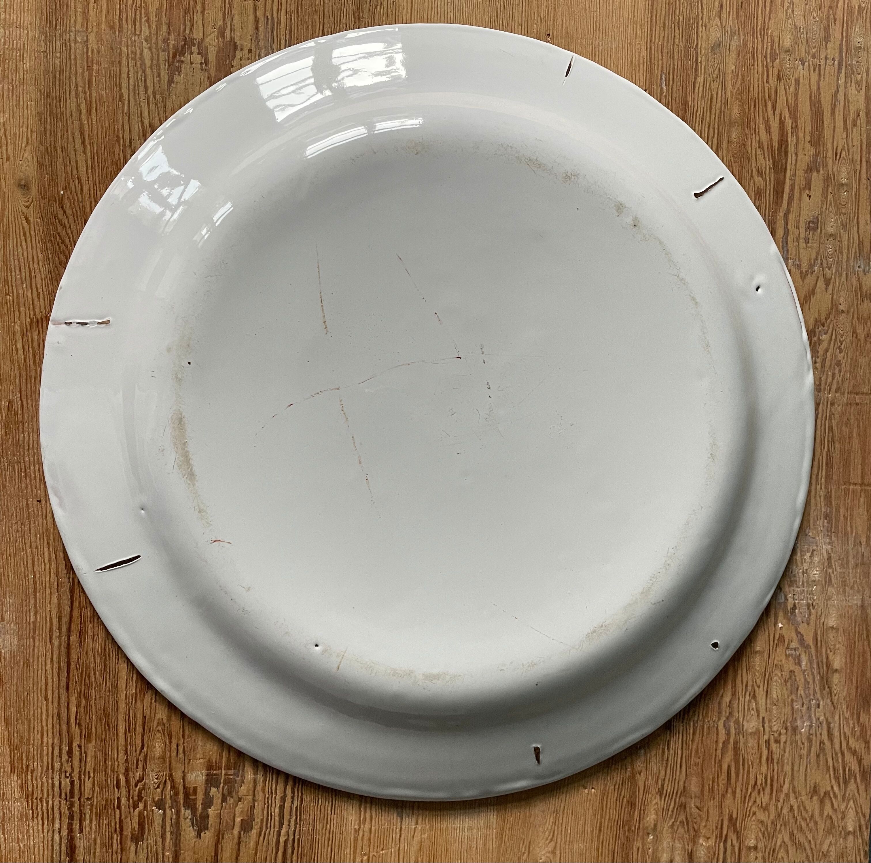 Decorative dish Les Islettes XIXème, faience de l'Est