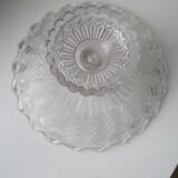 Coupe en verre moulé