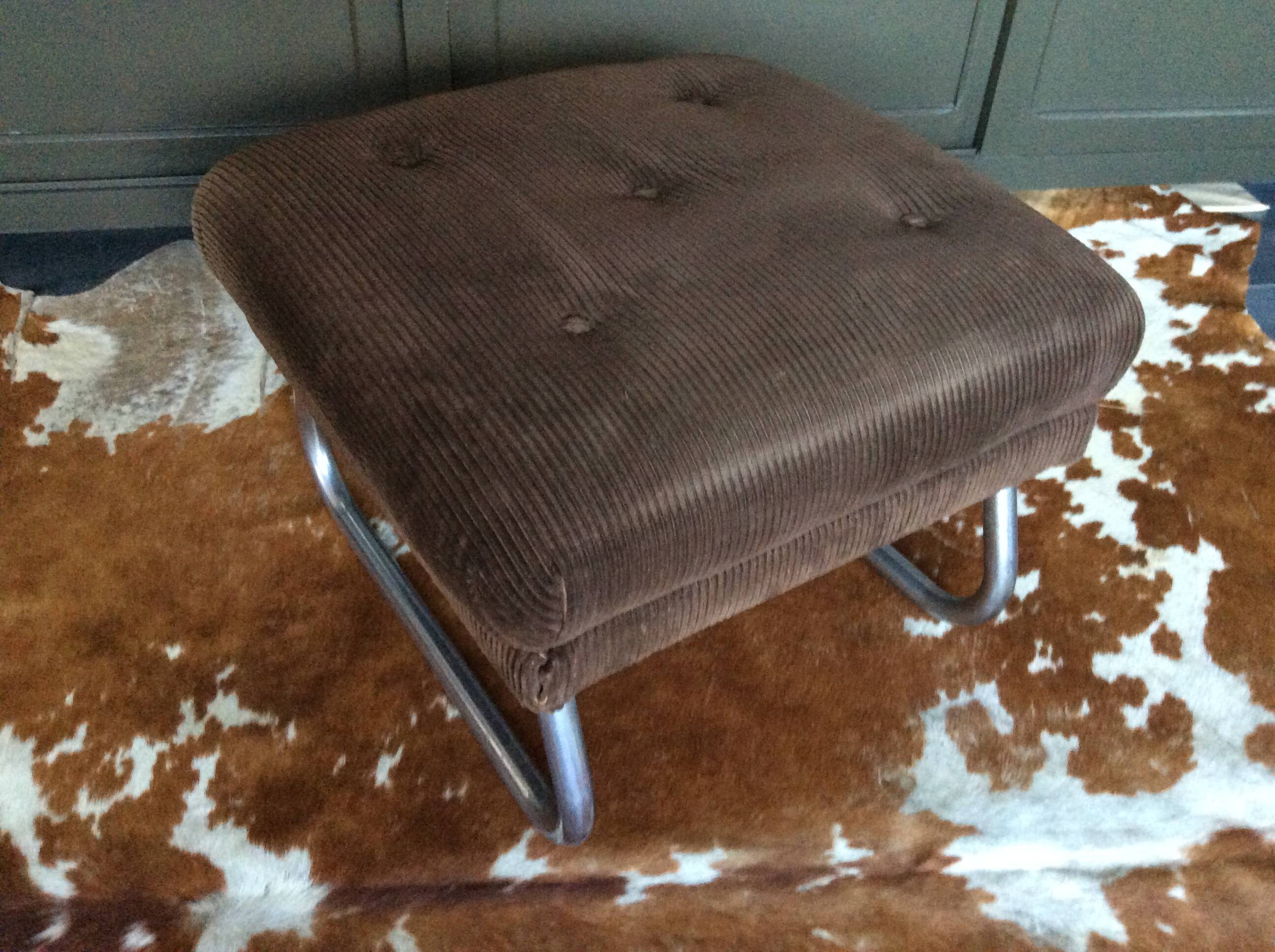 Velvet pouf adjustable footrest