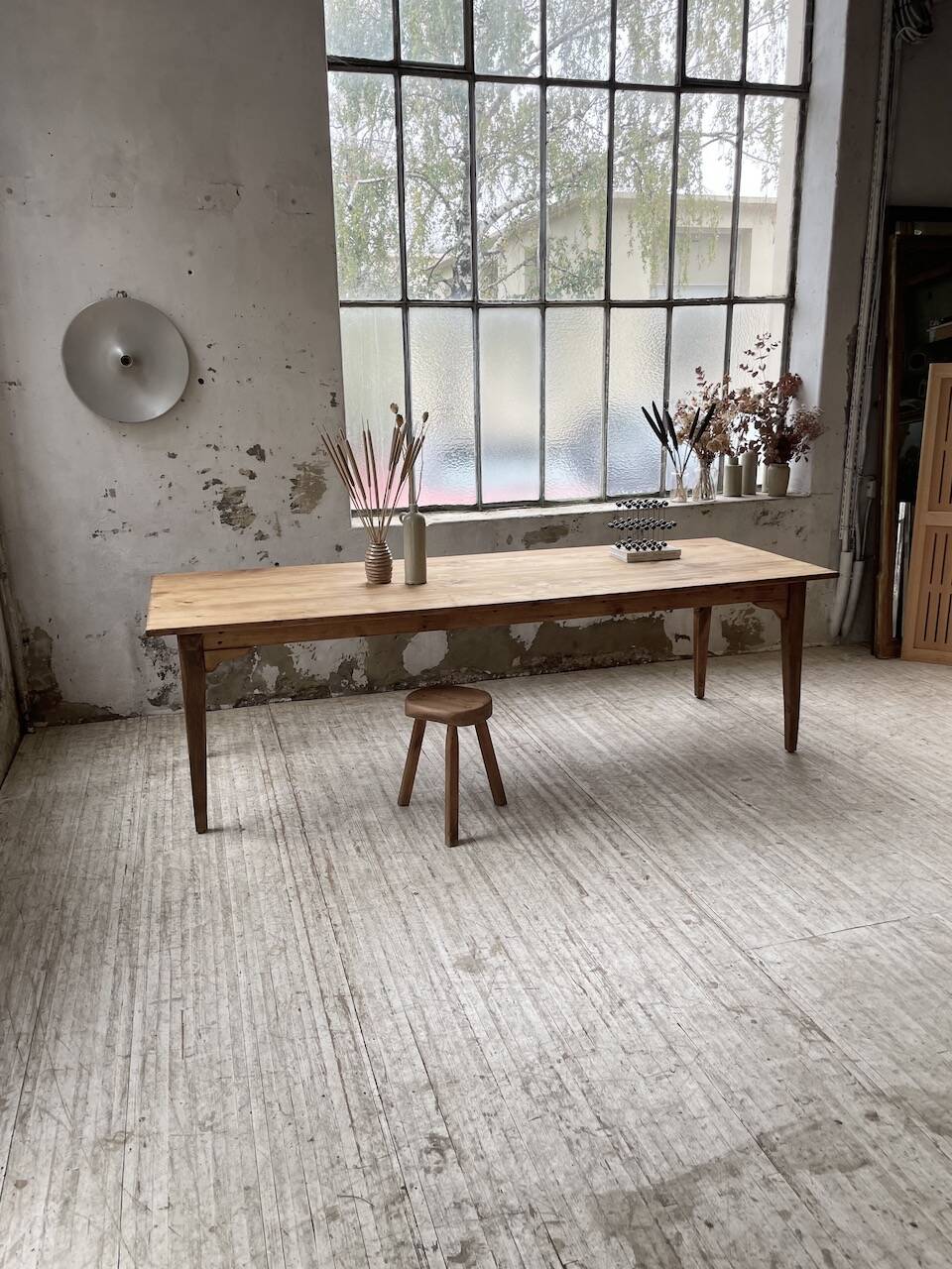 Farmhouse table with spindle legs 2.50m