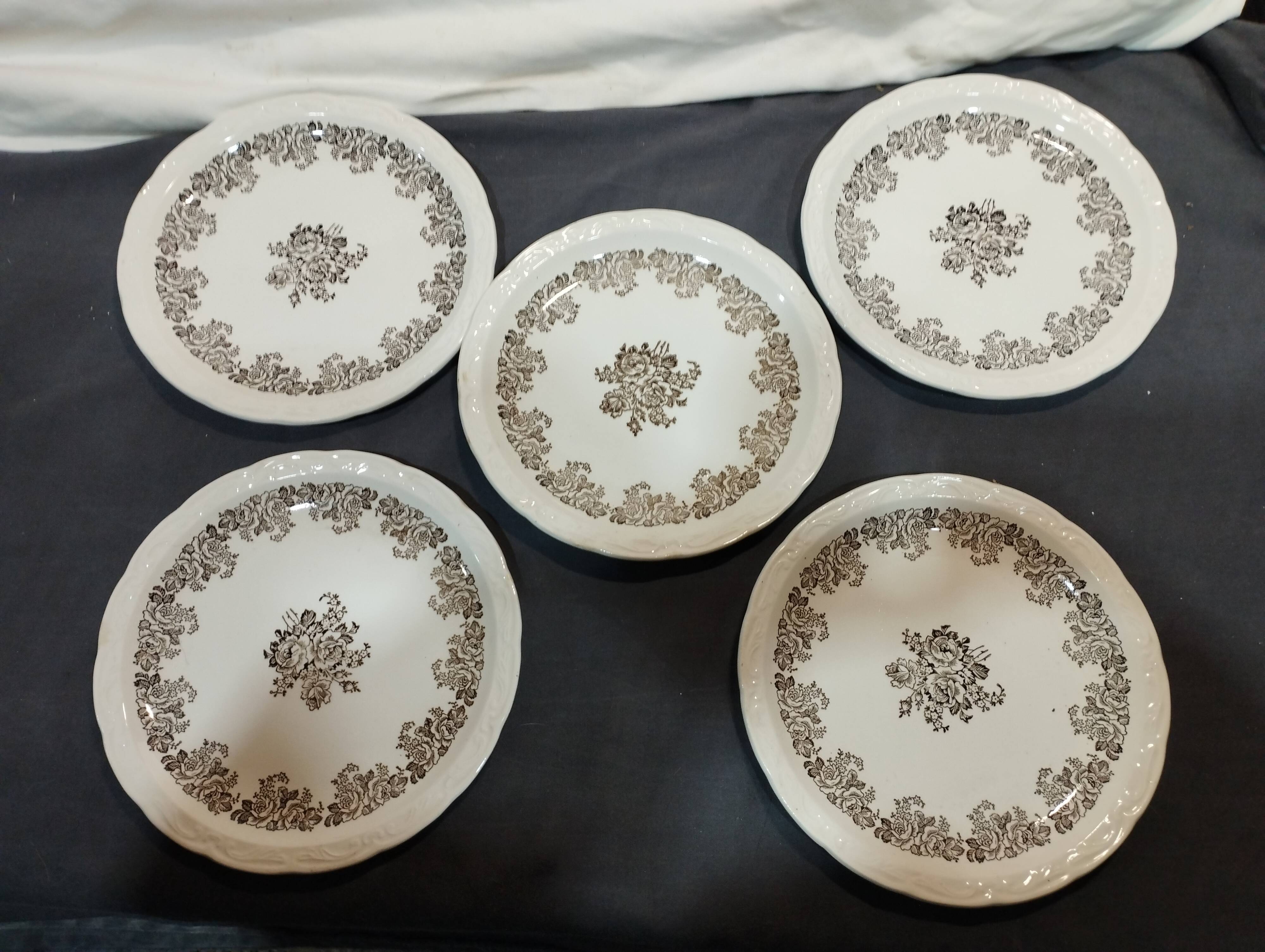 lot of 5 old Digoin Sarreguemines Clovis dessert plates gray floral decor