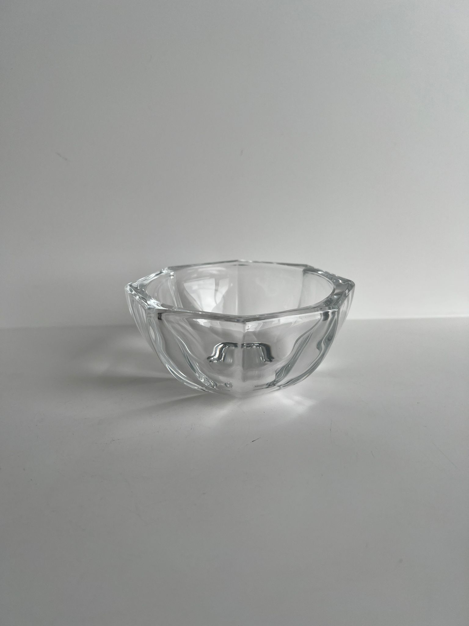 Octagonal glass cup D: 11,5cm