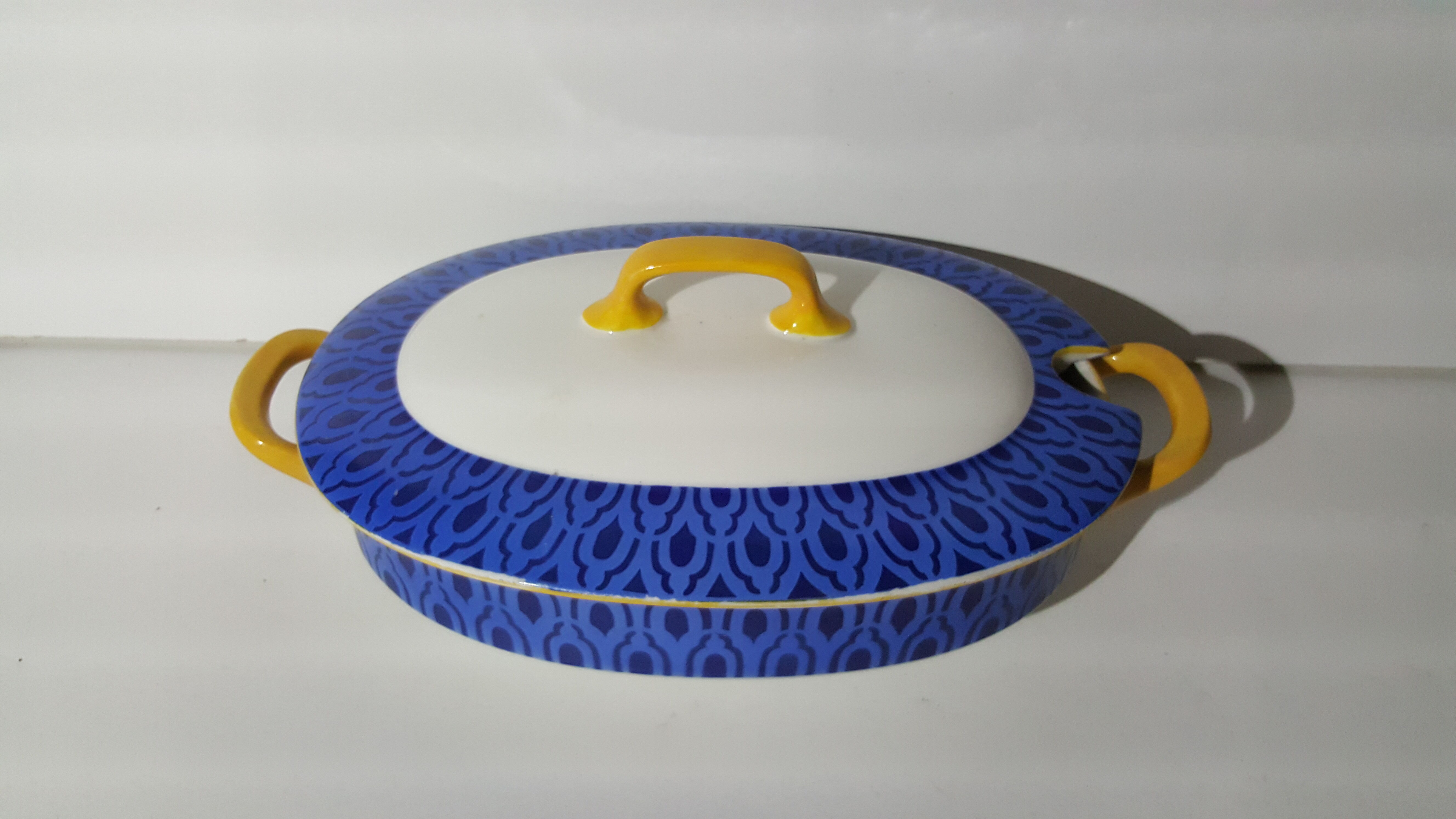 Set of dishes in porcelain from Limoges 1910