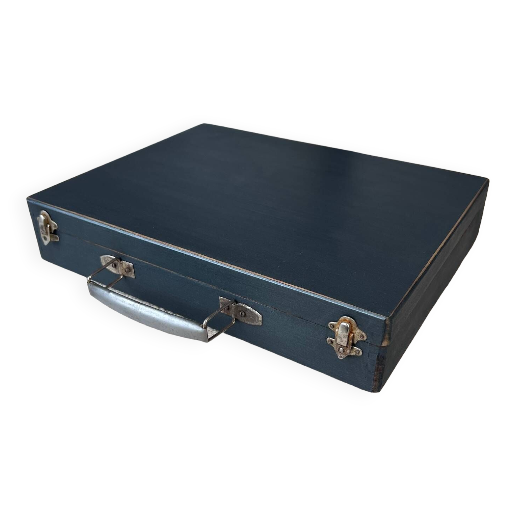 The painter's briefcase