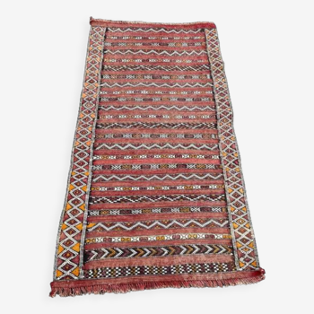 Tapis kilim berbère