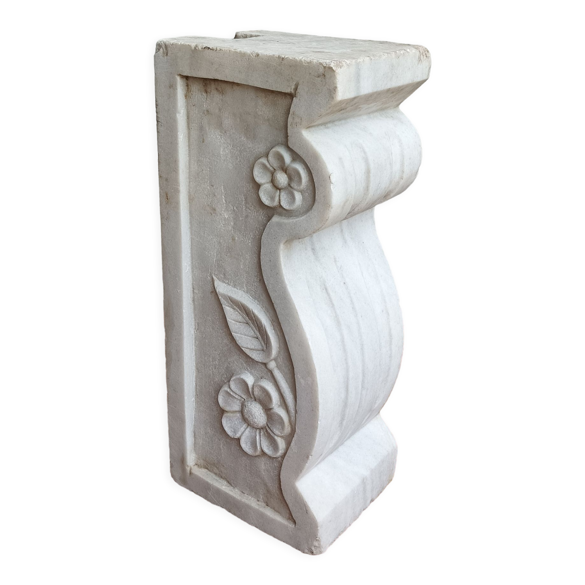 Sculpted Carrara marble stool column