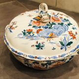 Large soup bowl in Gien earthenware model rooster and peonies