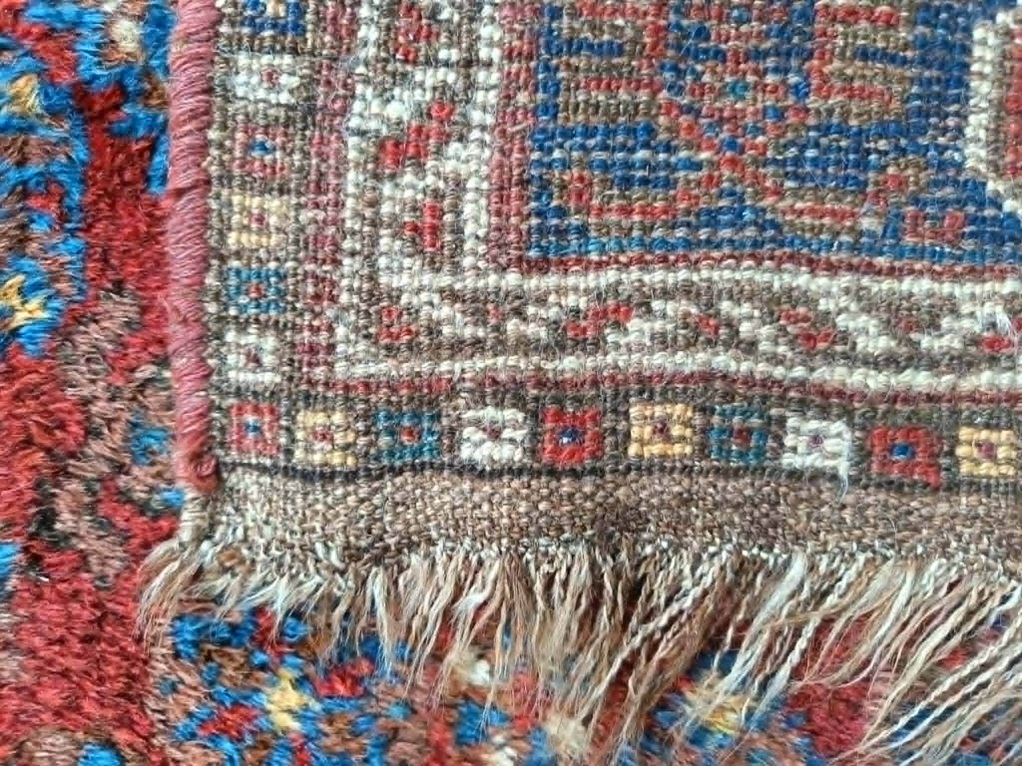 Handmade Shiraz Persian rug