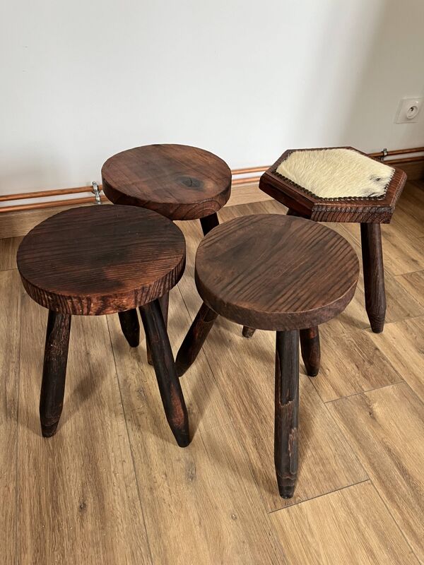 Ensemble de 4 tabourets dépareillés