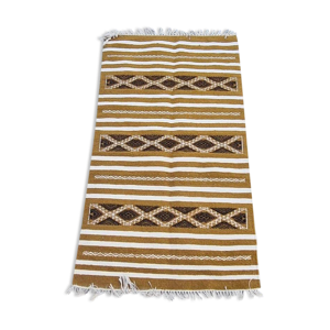 tapis descente de lit