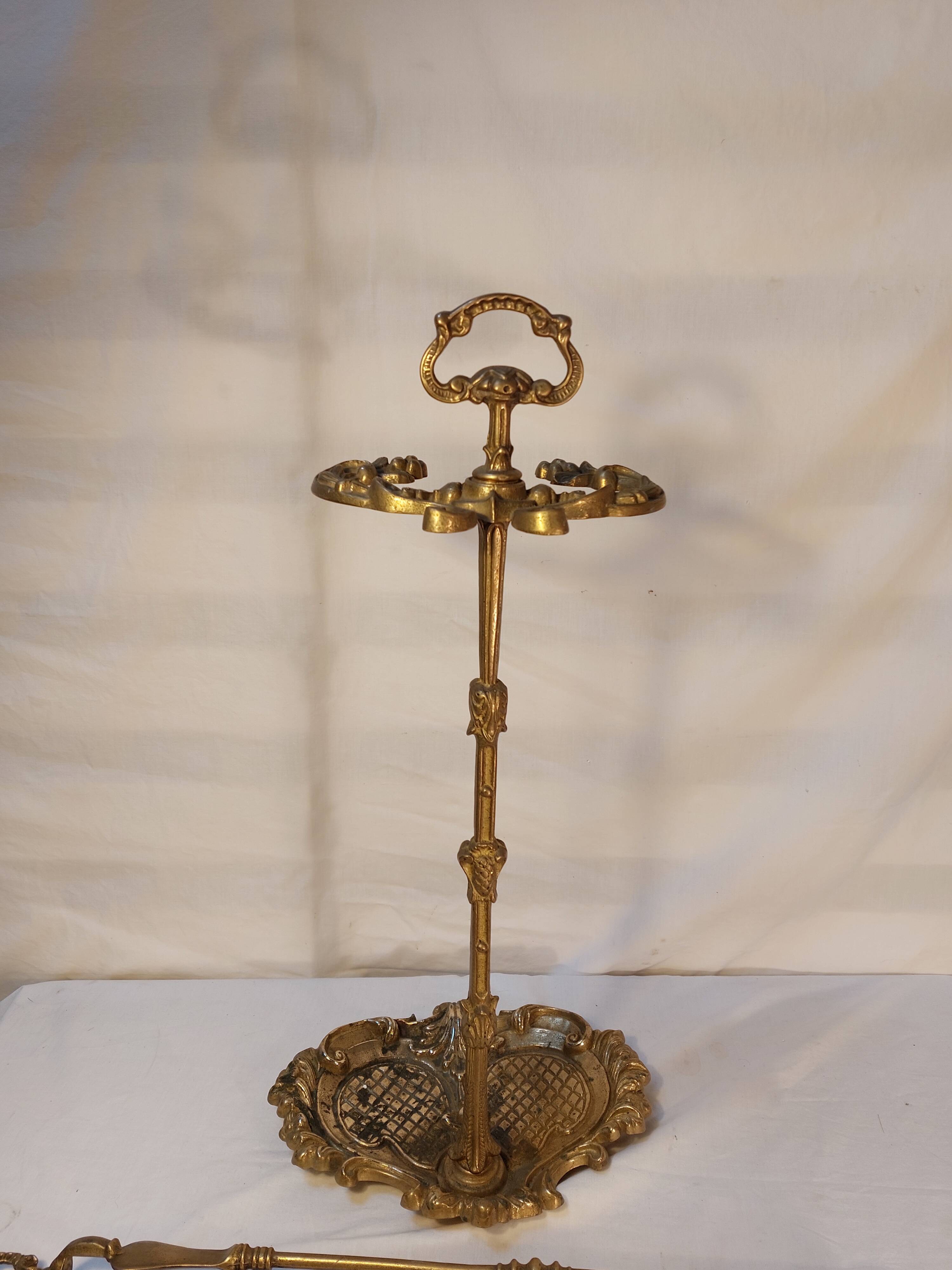 Gilded brass fireplace servant 2 elements