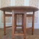 Drop-leaf gateleg table
