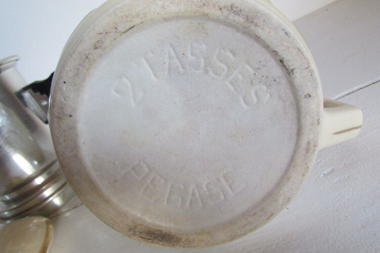 Vintage Pegasus coffee maker, 2 cups, ceramic