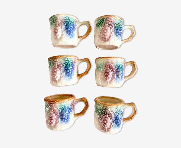 Tasses en barbotine