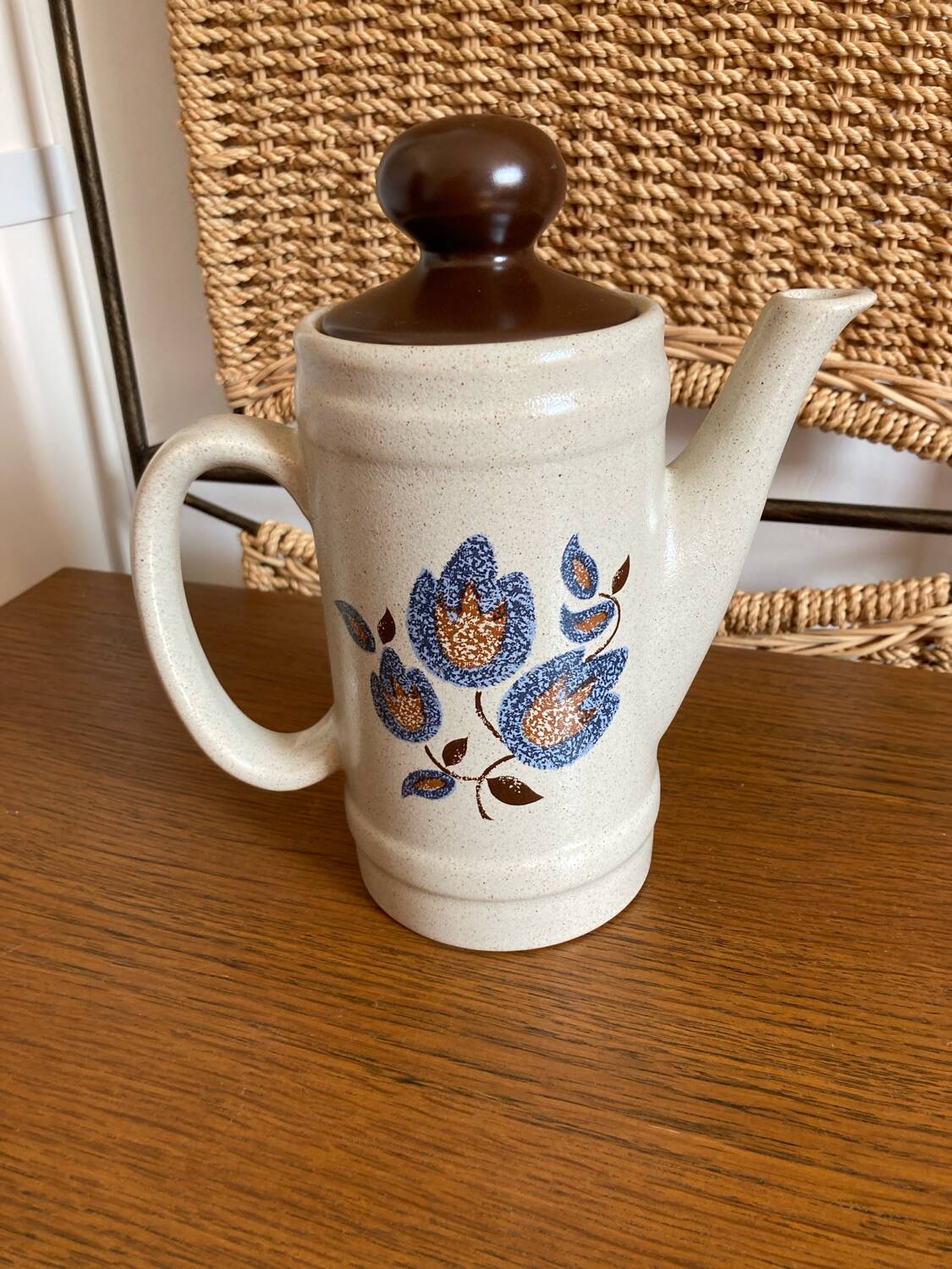 Nomar Jet stoneware coffee pot