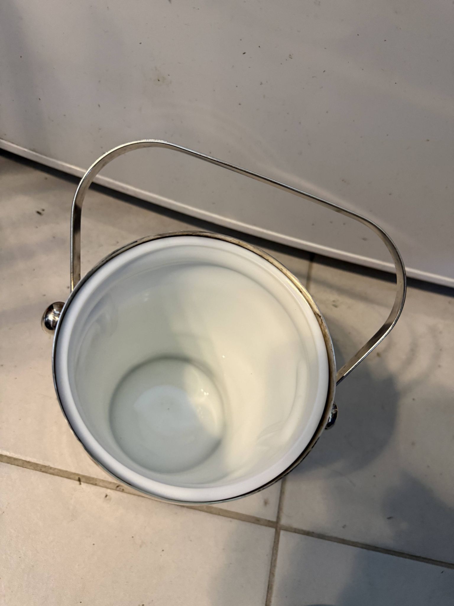Seau à glace en métal argenté
