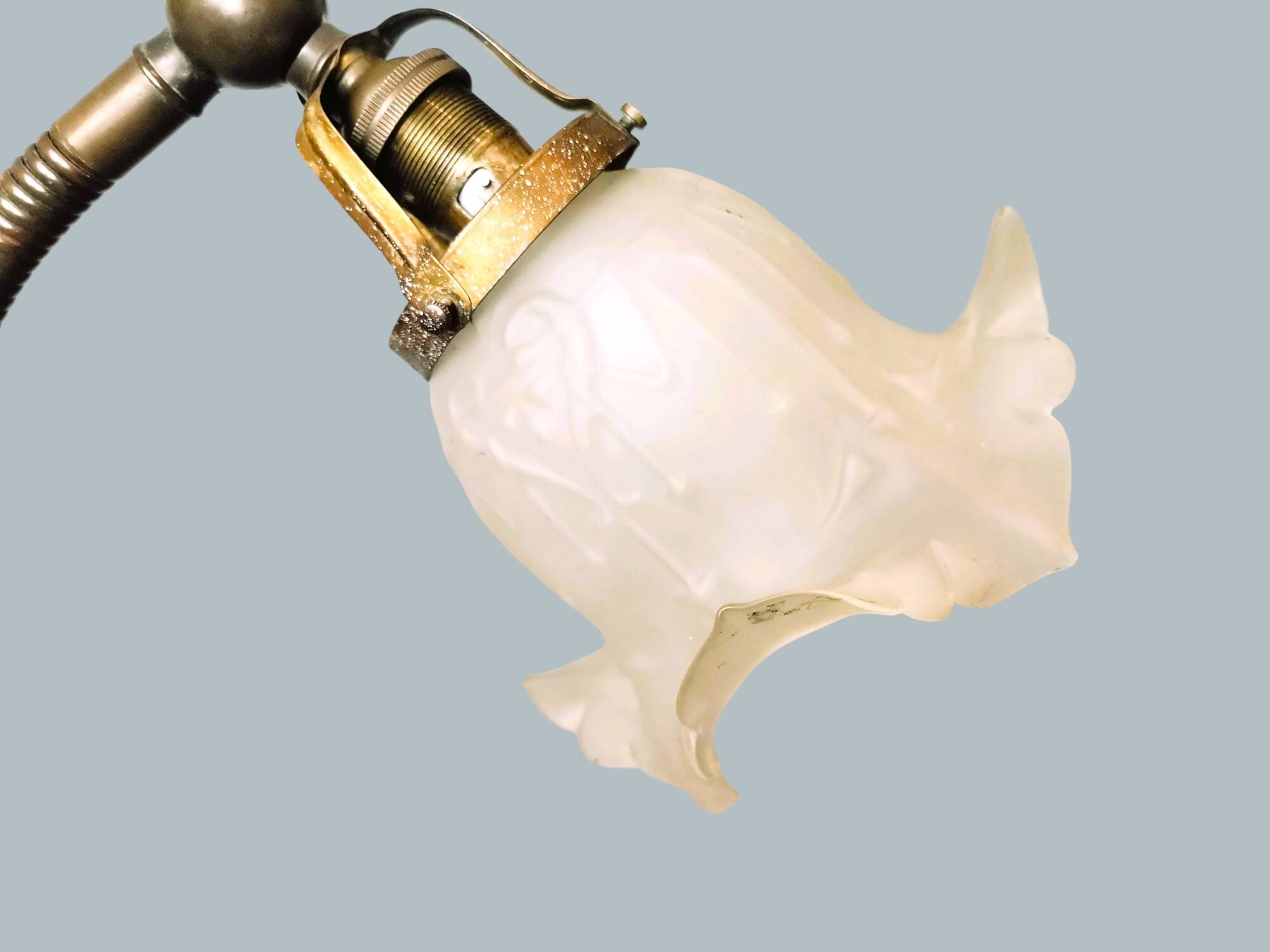 Art deco 1930s general electric brass goose neck table lamp