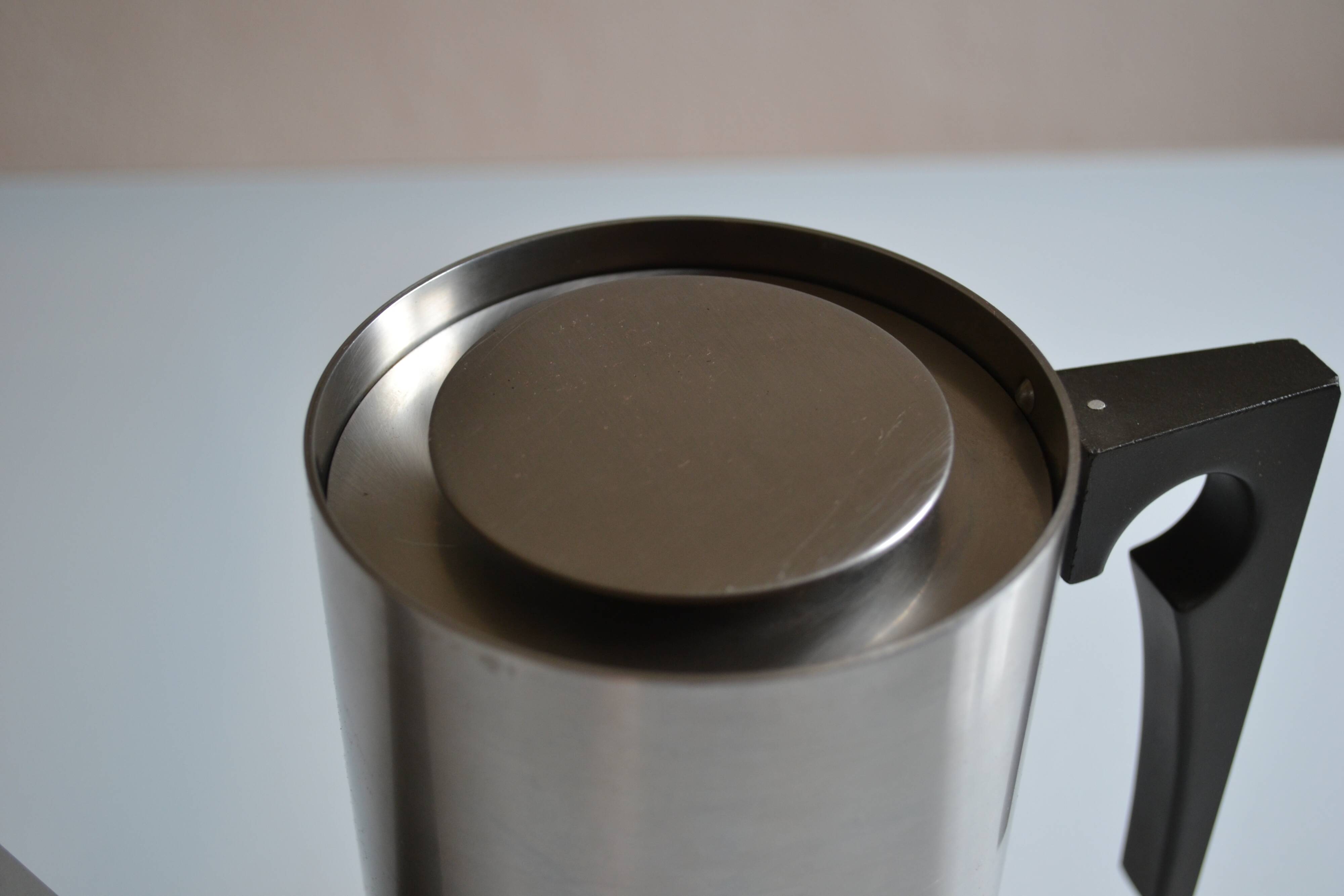 Cylinda coffee maker by Arne Jacobsen for Stelton in 1967 Scandinavian design