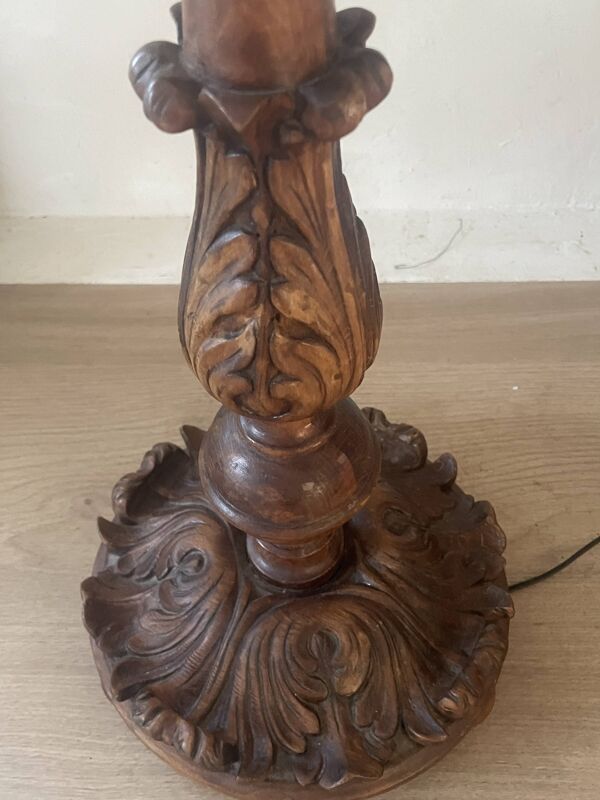 Lampe ancienne en bois sculpté 67cm