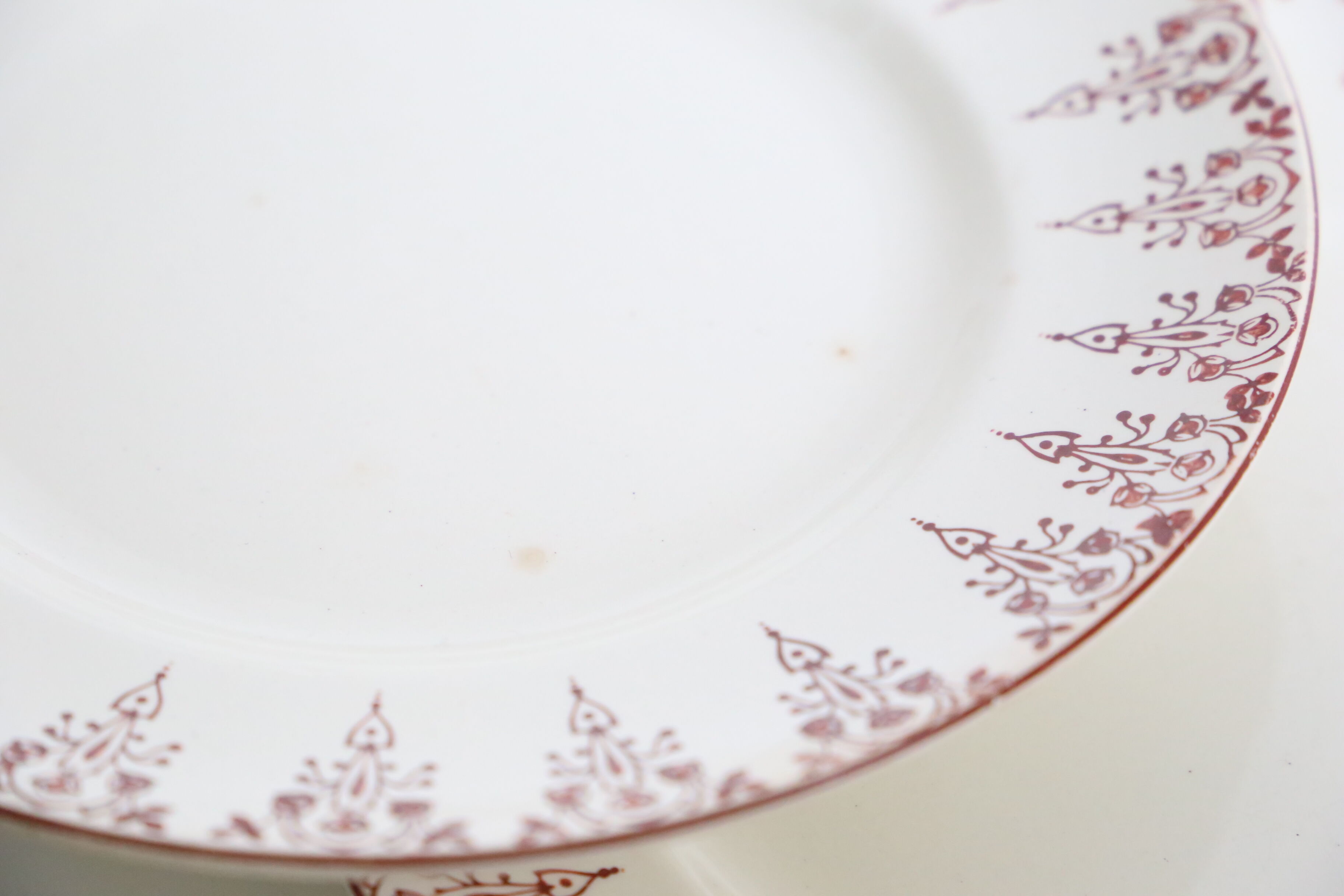 Flat plates red iron earth