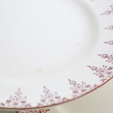 Flat plates red iron earth