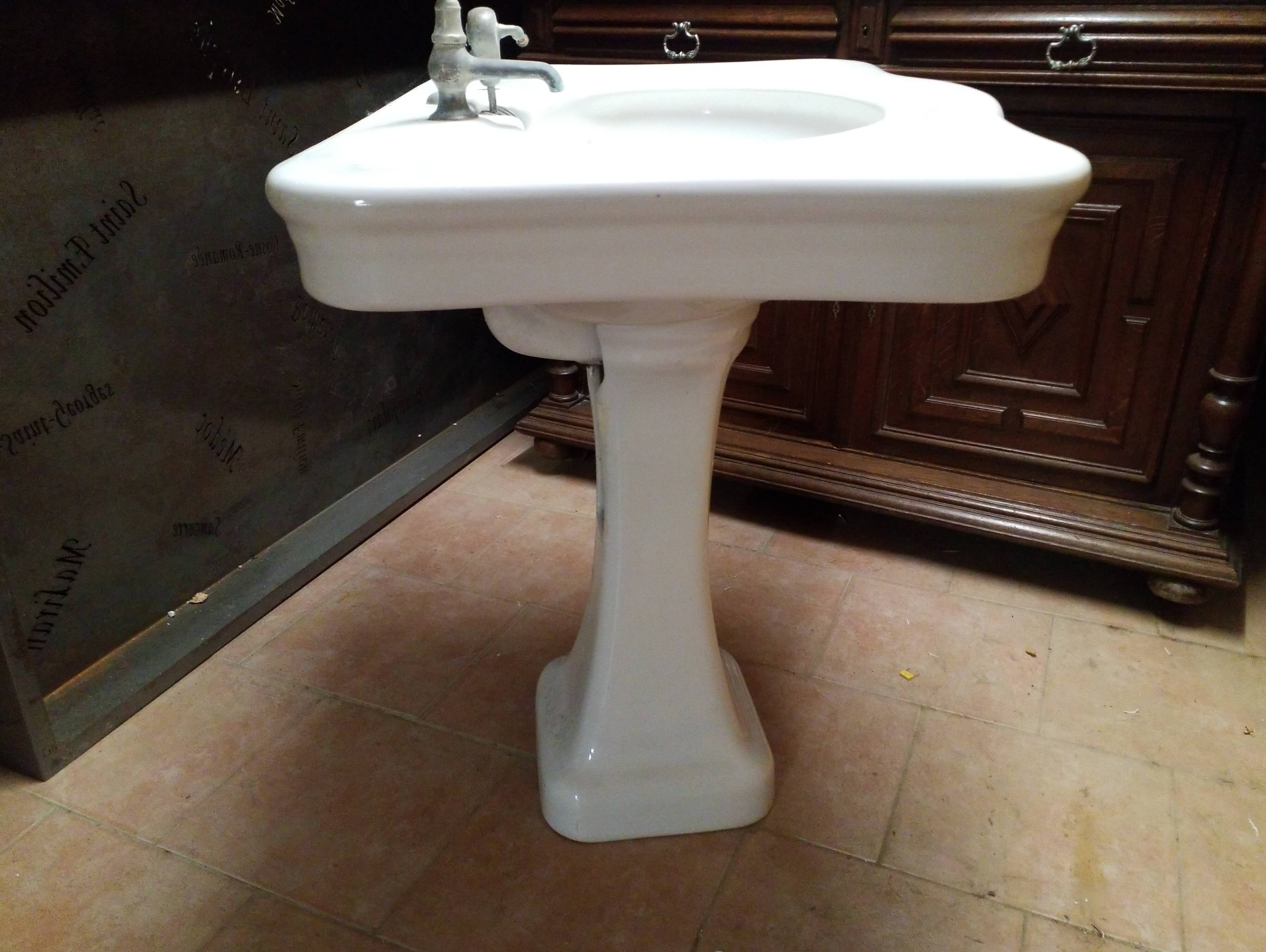 Washbasin