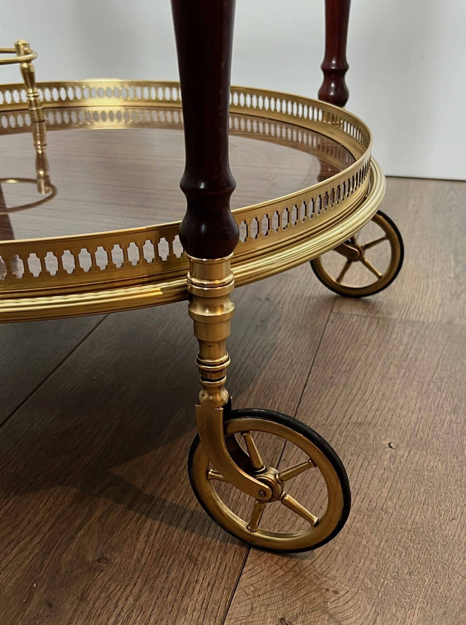 Oval Rolling Table in Brass and Mahogany with Openwork Gallery and Bottle Holder