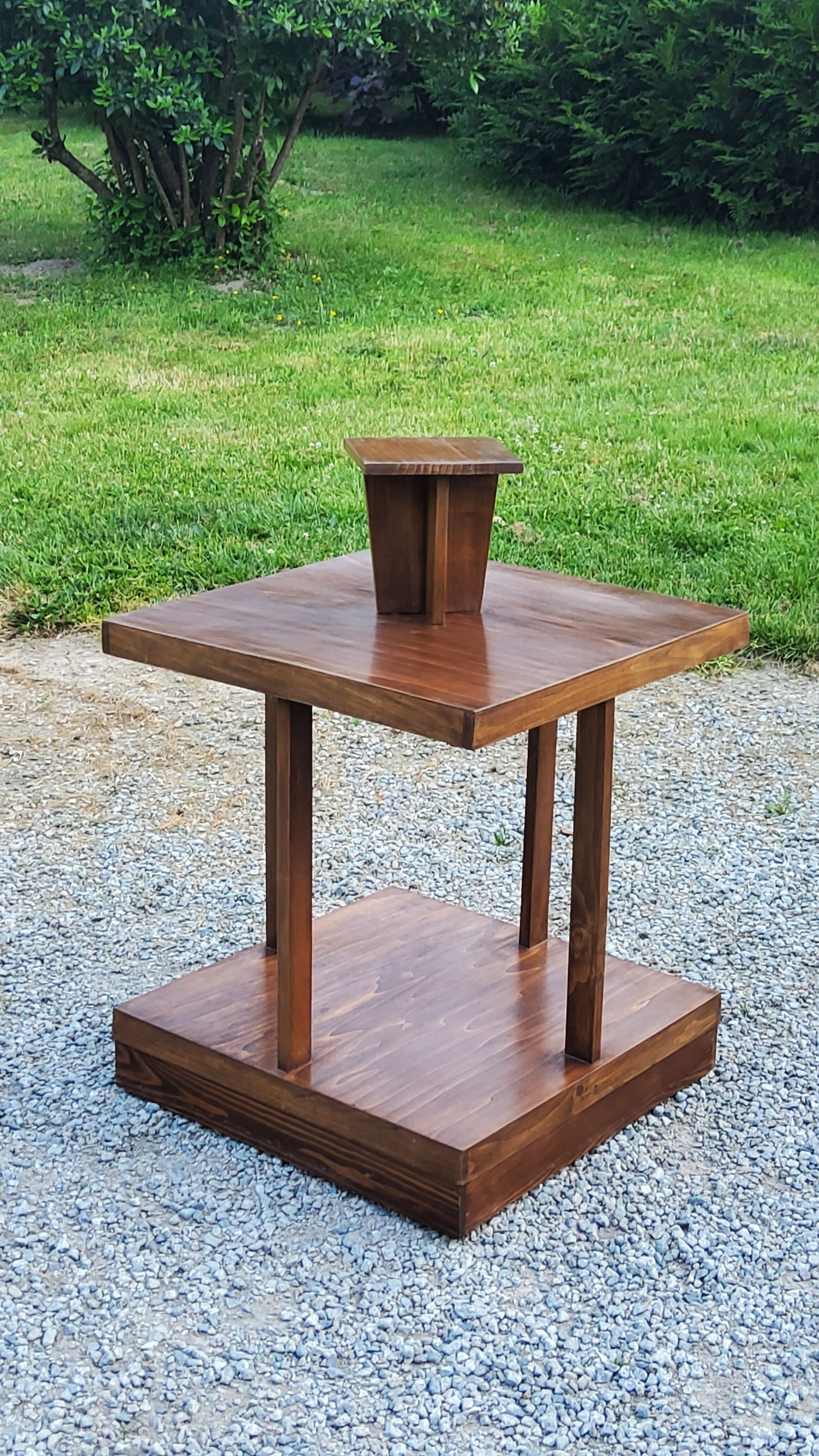 Art Deco pedestal table from the 30s