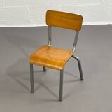 Chaise d’écolier Mullca