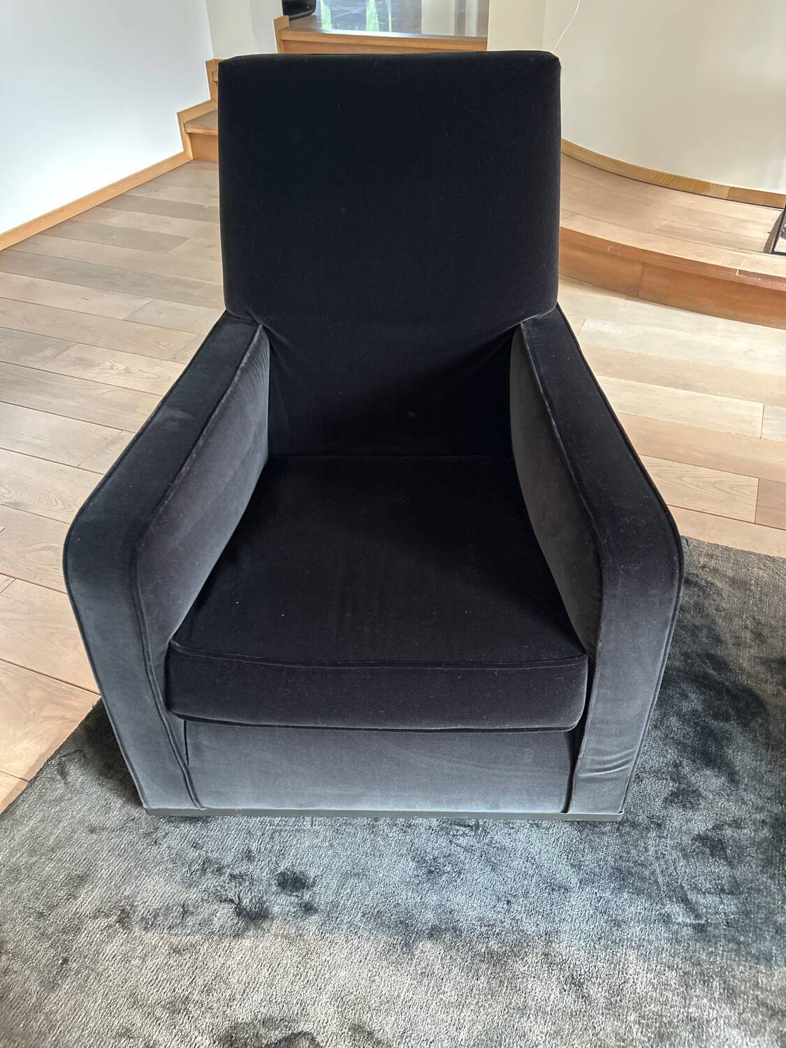 Maxalto Imprimatur armchair with high back
