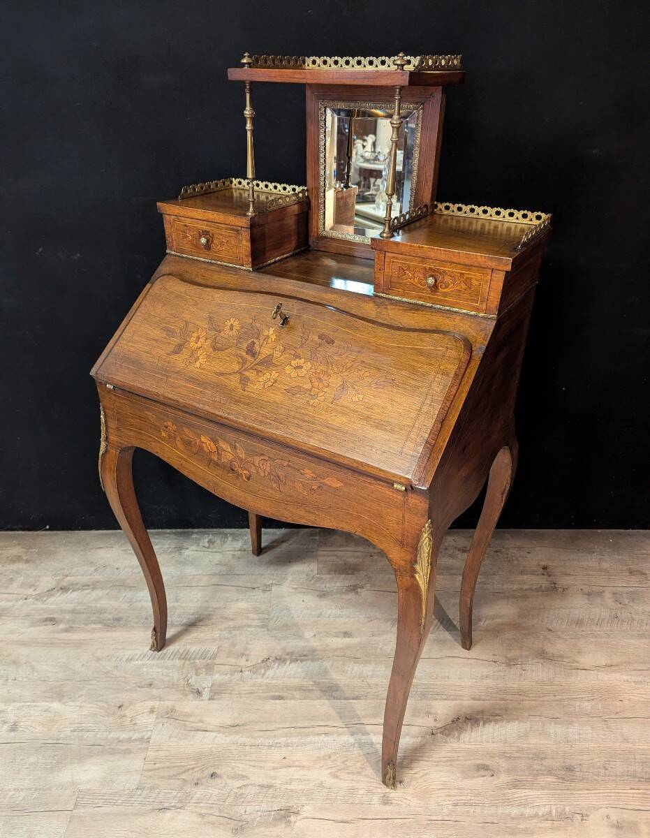 Small Louis XV style secretary in rosewood.