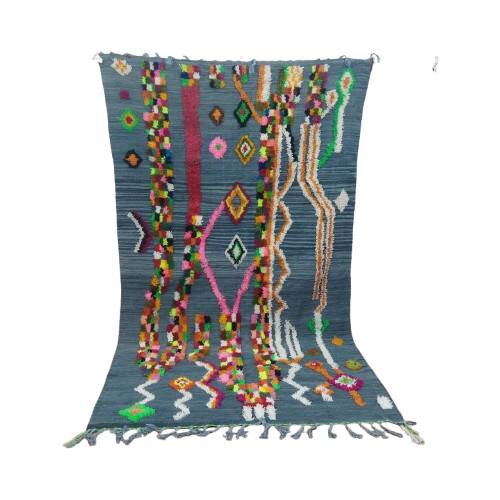 Azilal Berber rug in handmade wool 263 X 150 CM